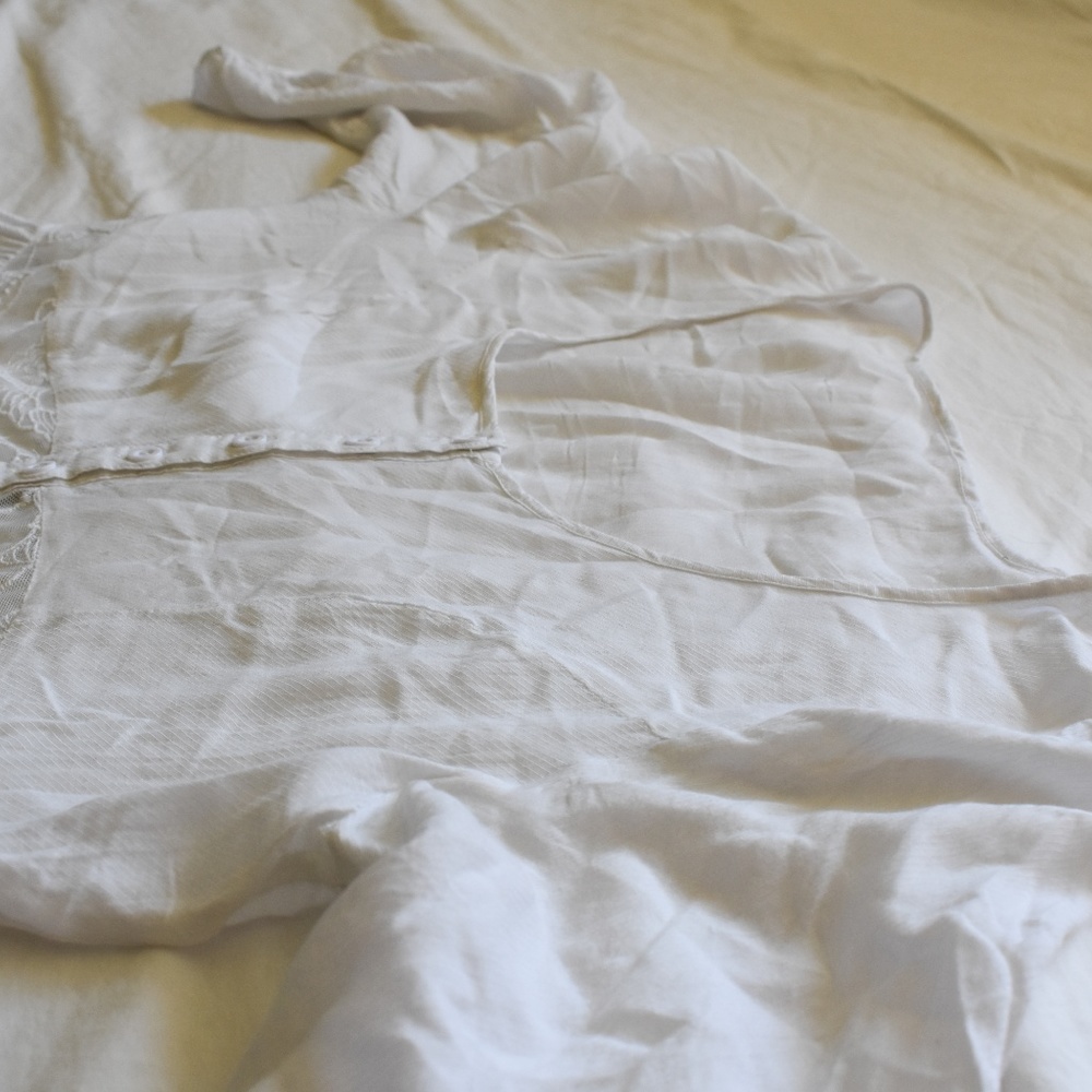 White Peasant Top - Picture 2 of 4